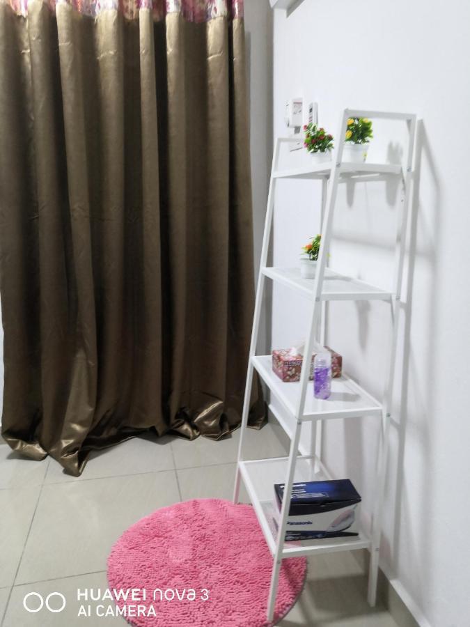Abah 2 Room Homestay Pasir Gudang Extérieur photo